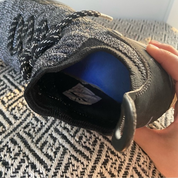 Nike Black and Gray Athletic Shoes Zoom KD 11 Size 8 - Picture 8 of 10